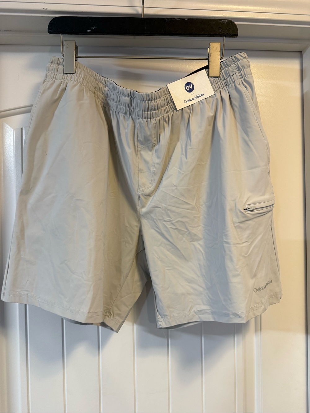 Outdoor Voices Men's Gray Active Shorts
